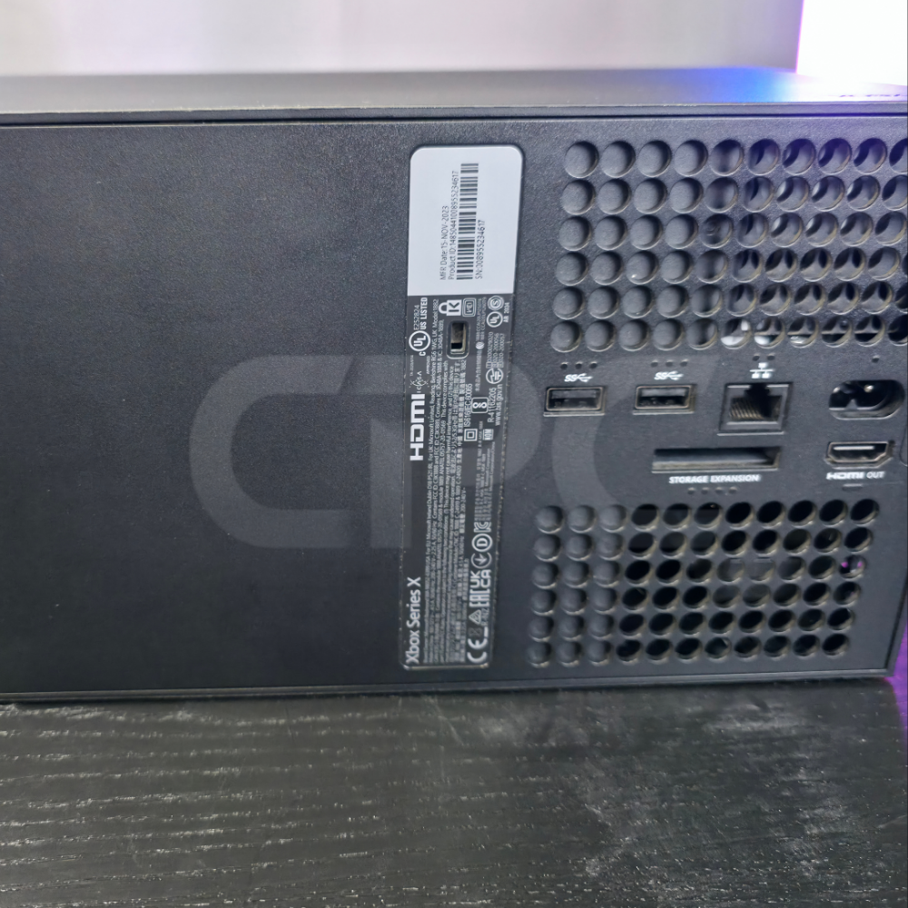 Consola Microsoft Xbox Series X 1TB, negru