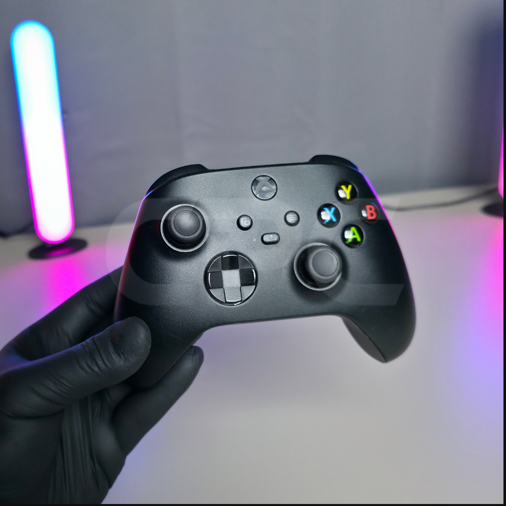 Xbox Series S 512 GB + 2 Controllere