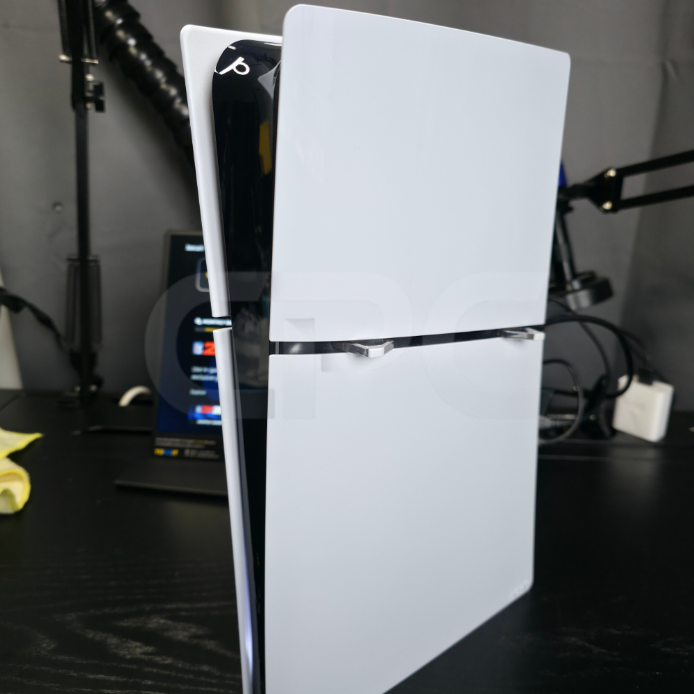 PS5 Slim Digital Edition 1TB + 1 Controller