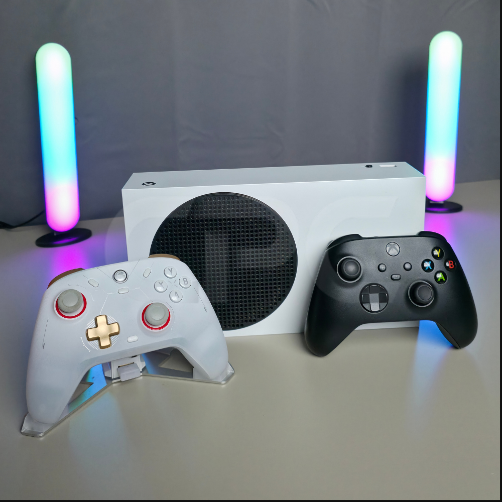 Xbox Series S 512 GB + 2 Controllere