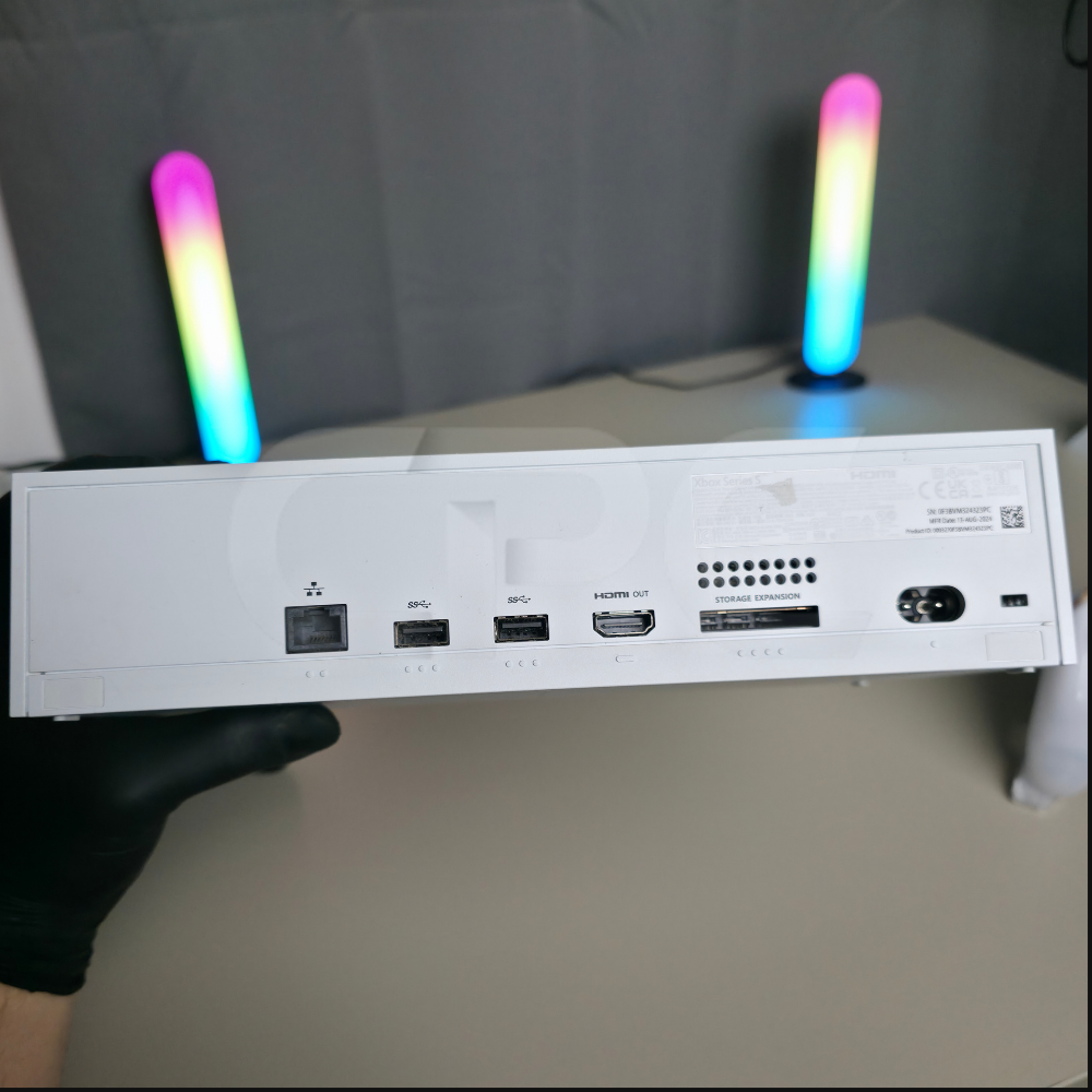 Xbox Series S 512 GB + 2 Controllere