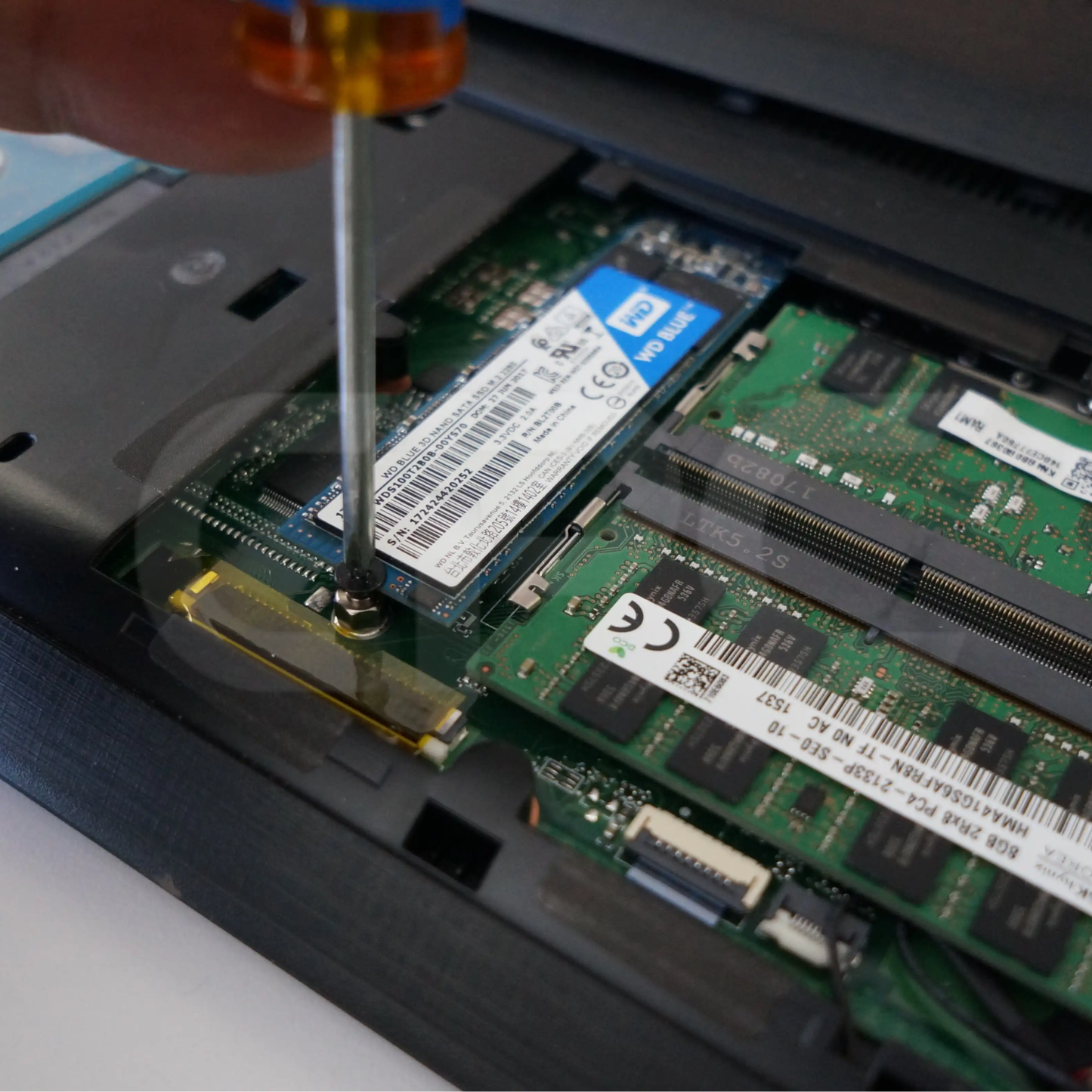 Upgrade Unitate de Stocare (HDD/SSD) Laptop